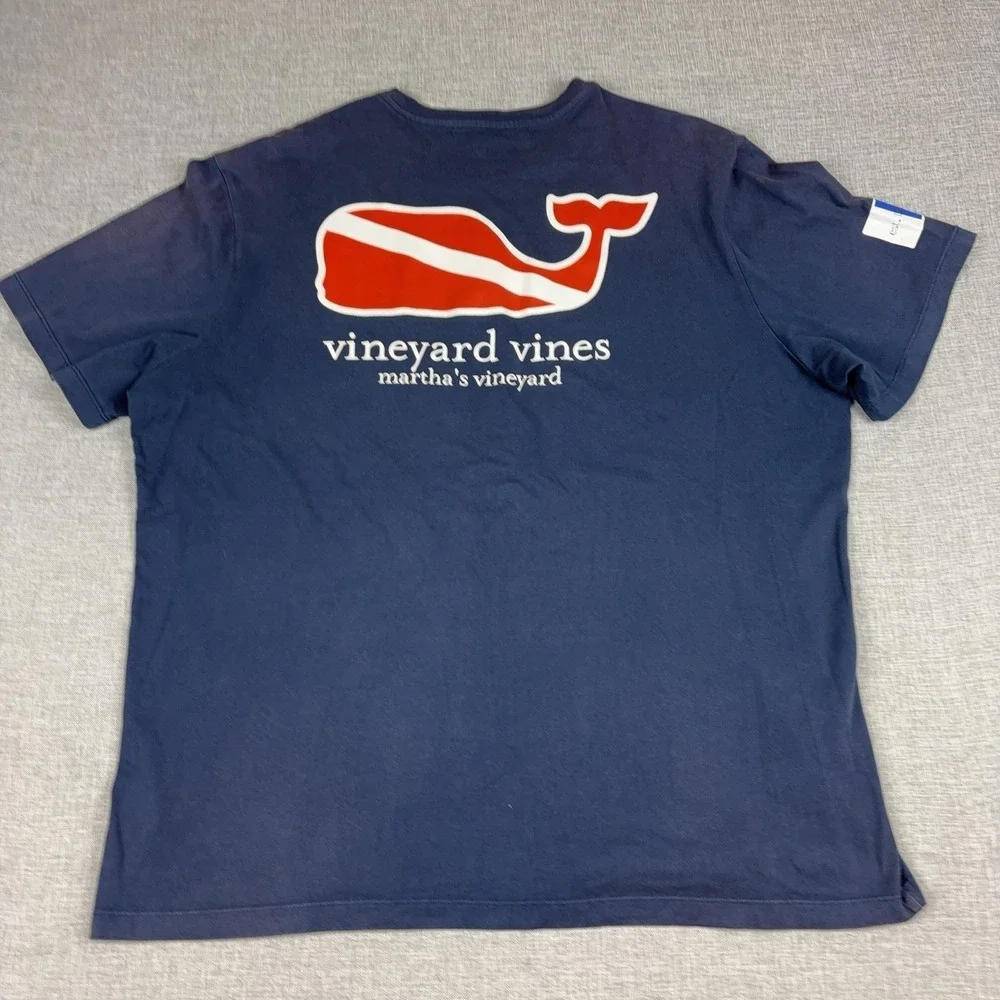 Vineyard Vines Shirt Mens XL Blue Martha's Vineyard Whale Graphic Pocket Tee